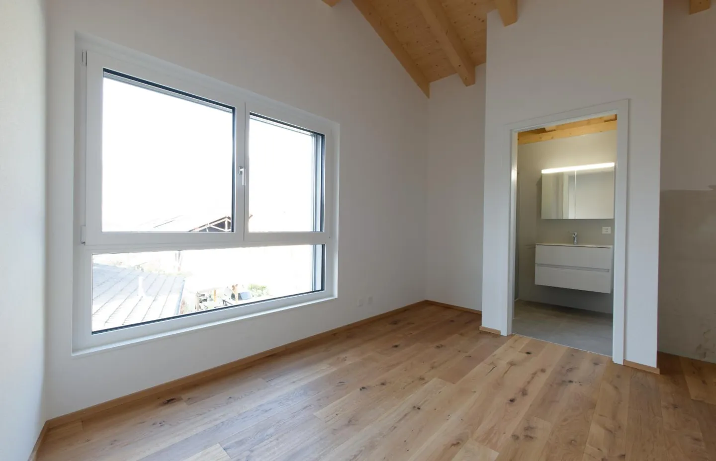 Dachgeschoss 3,5 Zimmer - Foto 7 von 9