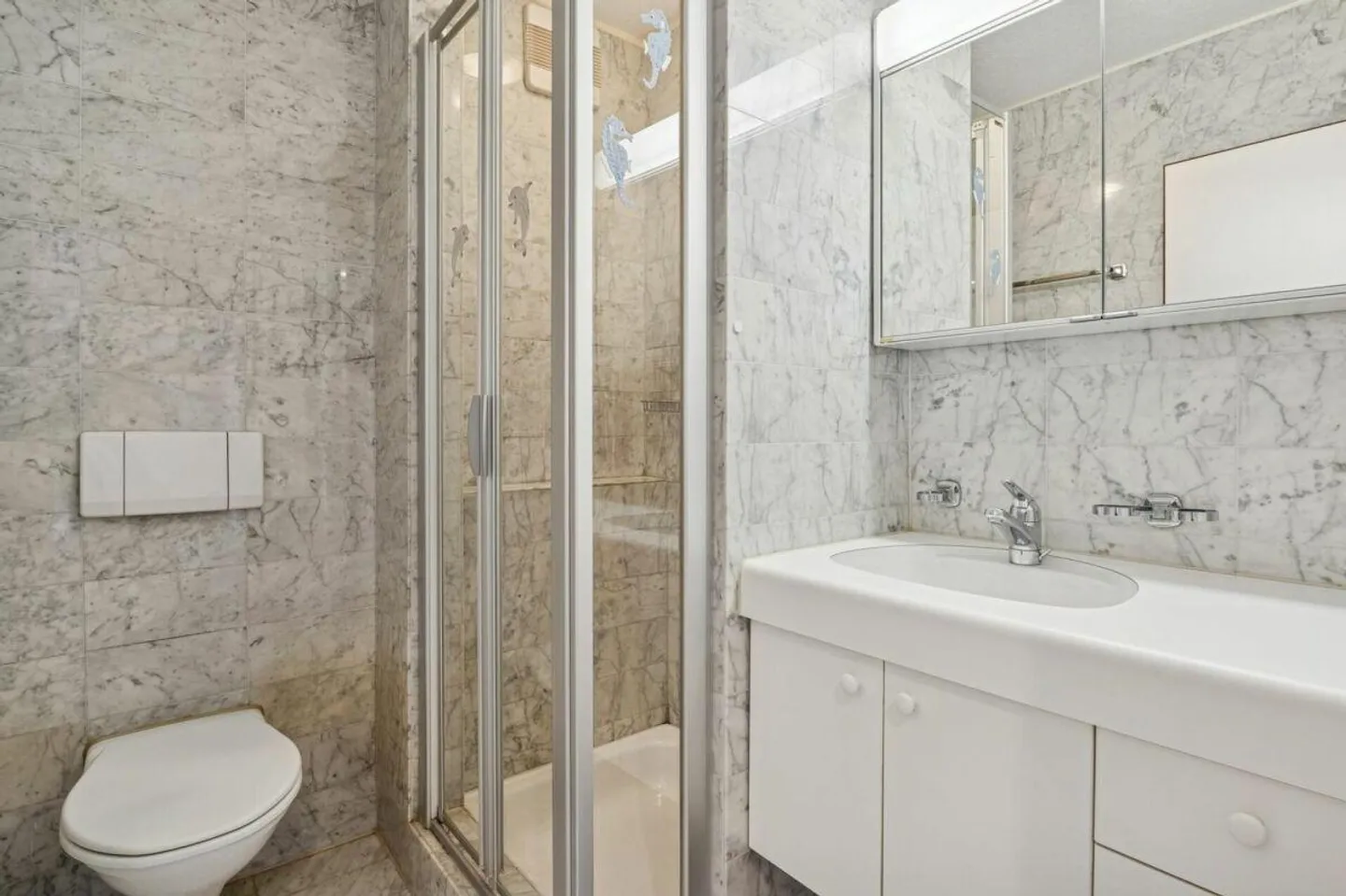 Attractive Apartment in Prime Location! - Photo 10 of 14