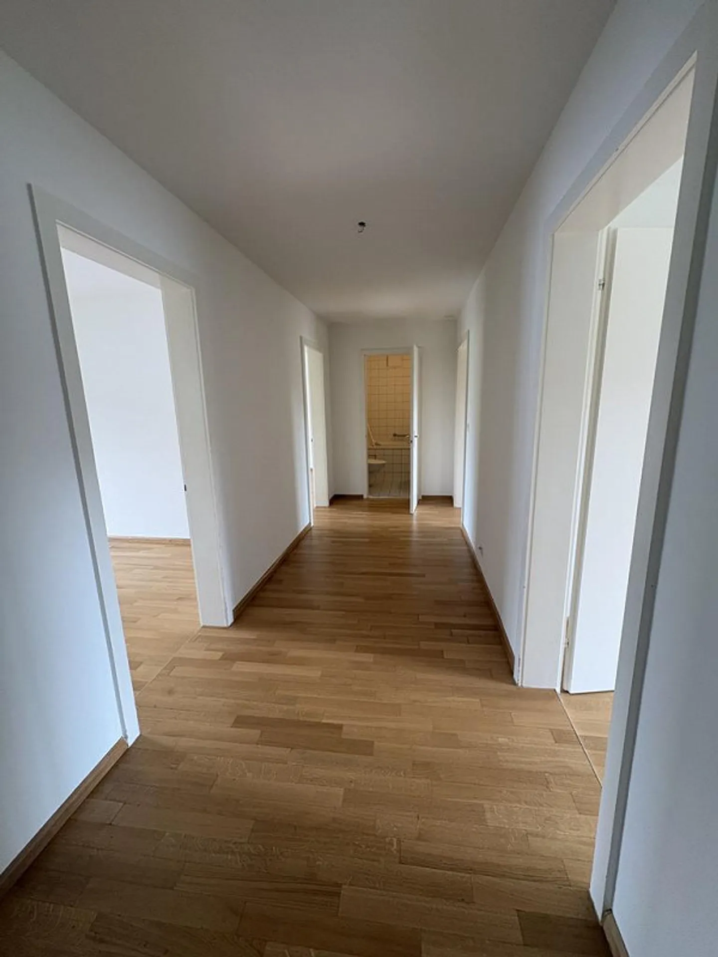 Zentrales Apartment in Therwil - Foto 7 von 8