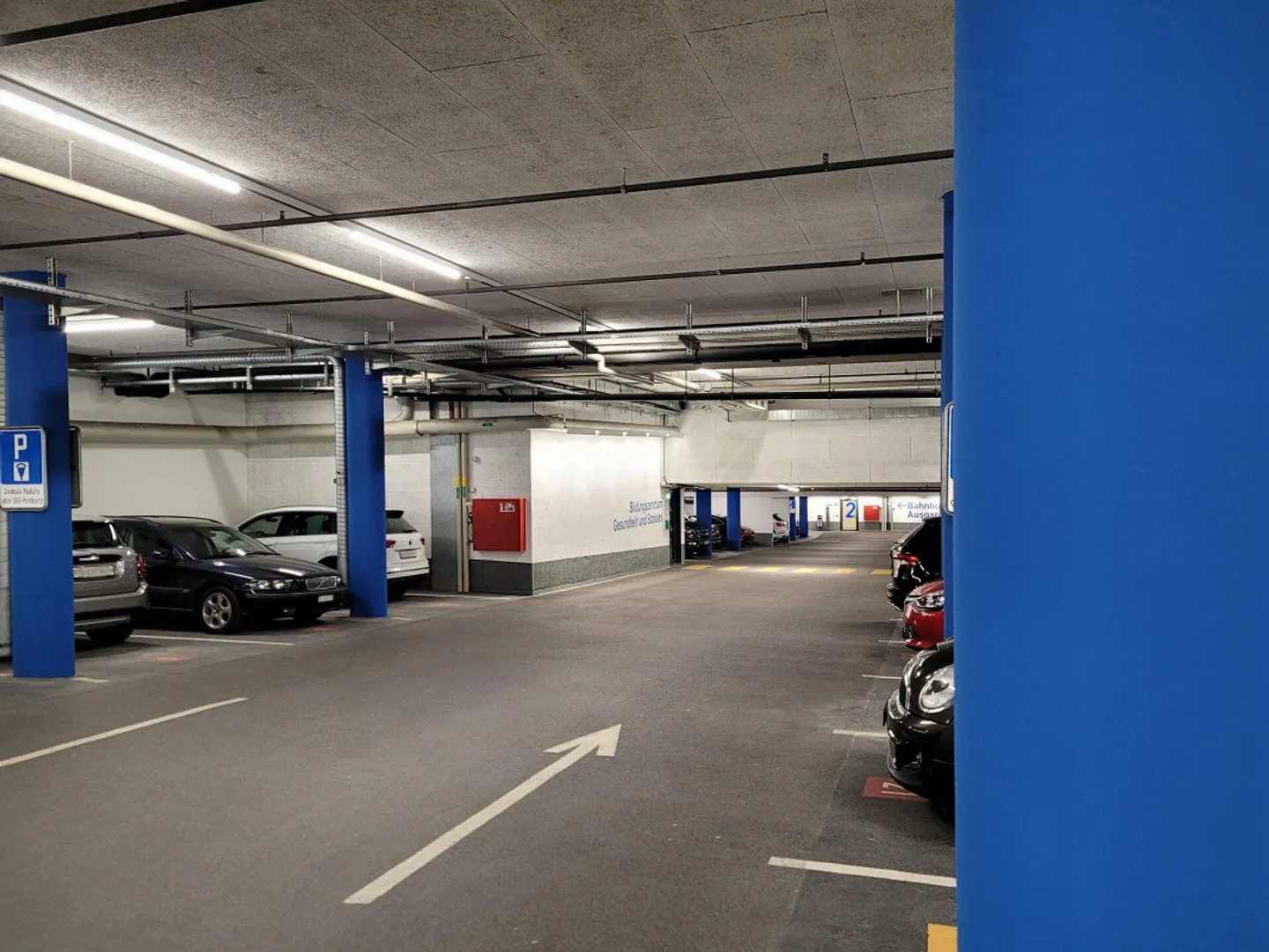 Posto auto sotterraneo direttamente alla stazione di Chur - Foto 7 di 8