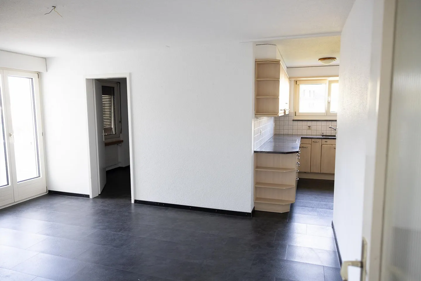 9 Room Single Family House (Generational House) for Rent - Photo 7 of 17