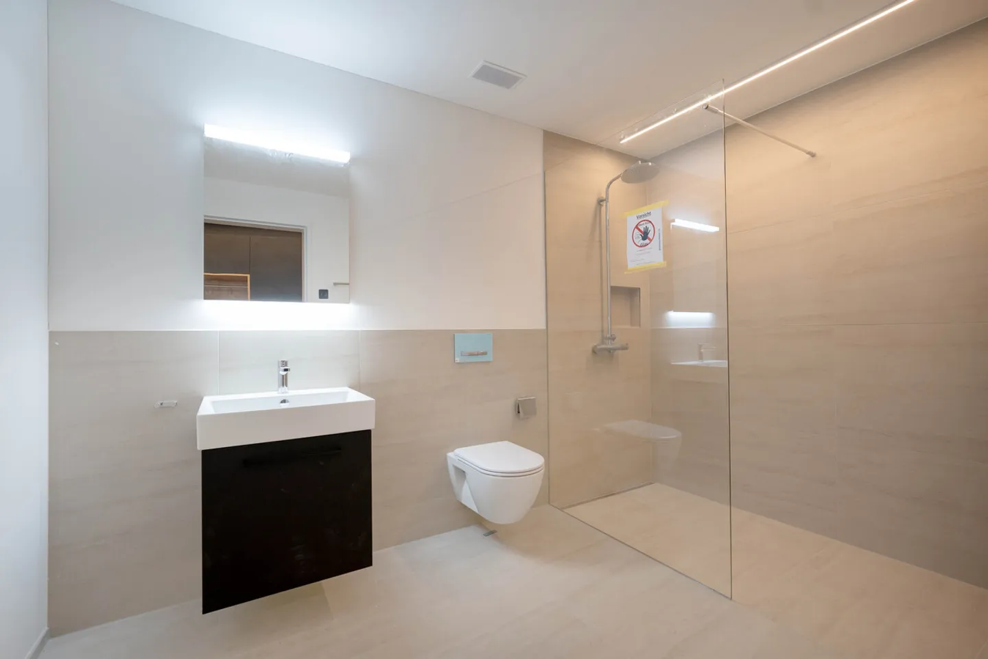 Vivere esclusivo con grande loggia - Foto 9 di 12