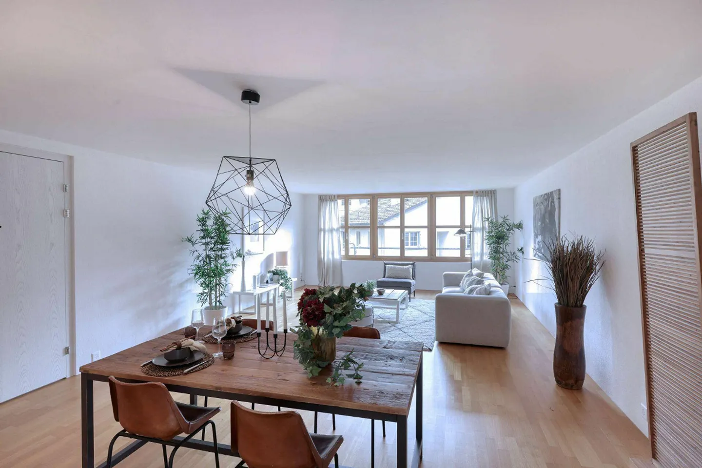 Modern apartment in an ideal location - Photo 1 of 9