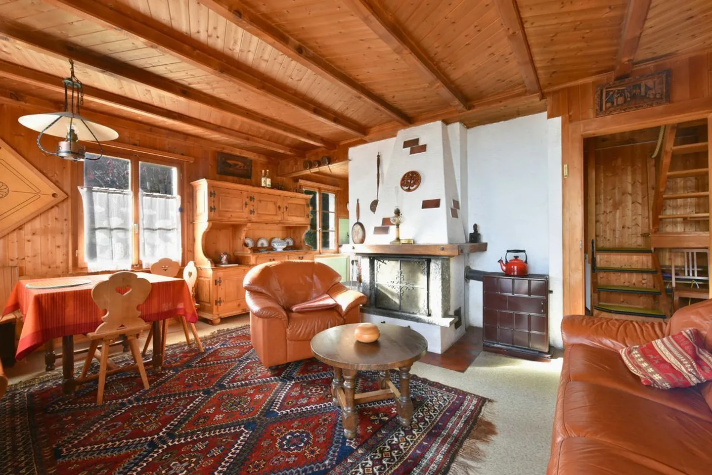 Chalet charmant avec vue dégagée au Bullet - Photo 2 sur 9