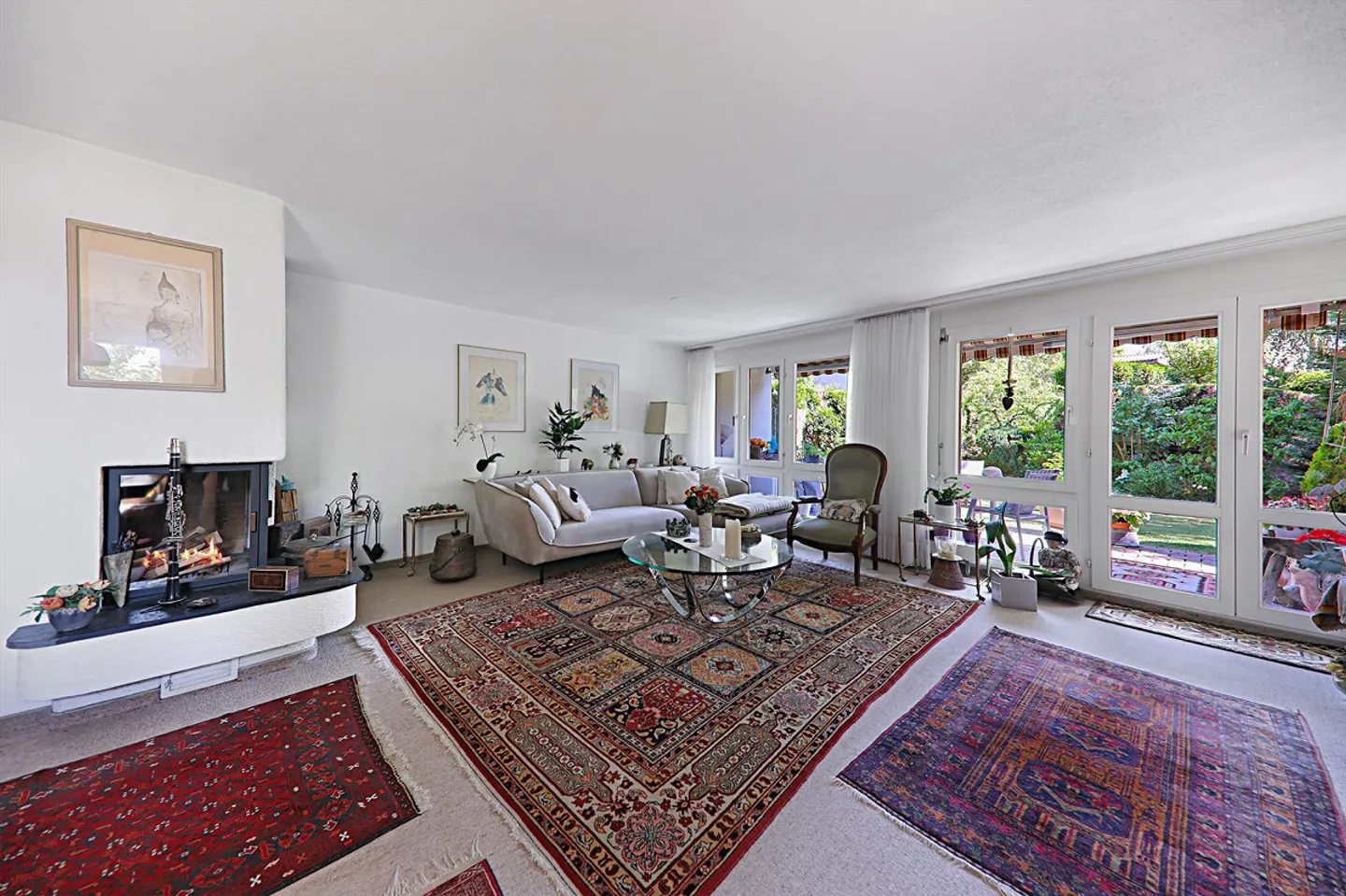 Vivere nel verde: Incantevole casa unifamiliare di 5,5 stanze - Foto 5 di 14