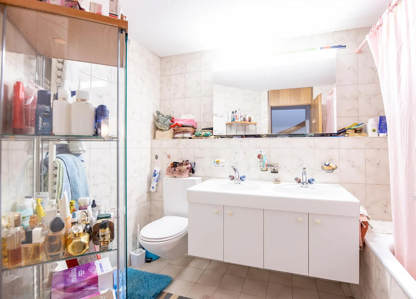 Vivere nel verde: Incantevole casa unifamiliare di 5,5 stanze - Foto 12 di 14
