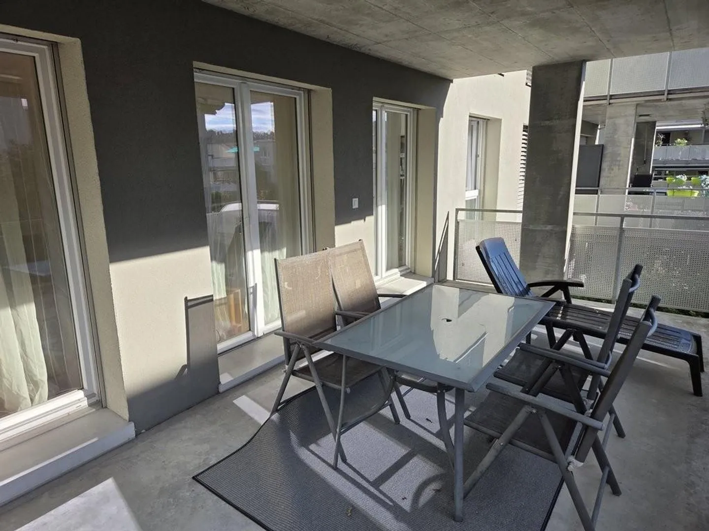 Appartement lumineux de 3,5 pièces au bord du Rhin - Vivre à Eglisau avec charme - Photo 4 sur 7
