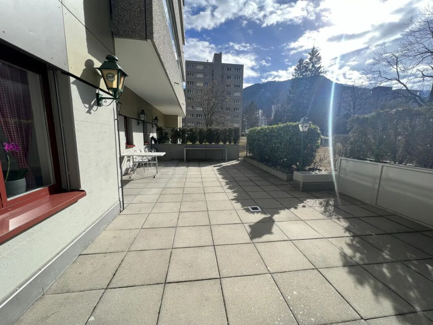 Ristorante di quartiere con spazi di stoccaggio e garage sotterraneo esclusivo con 1... - Foto 5 di 7