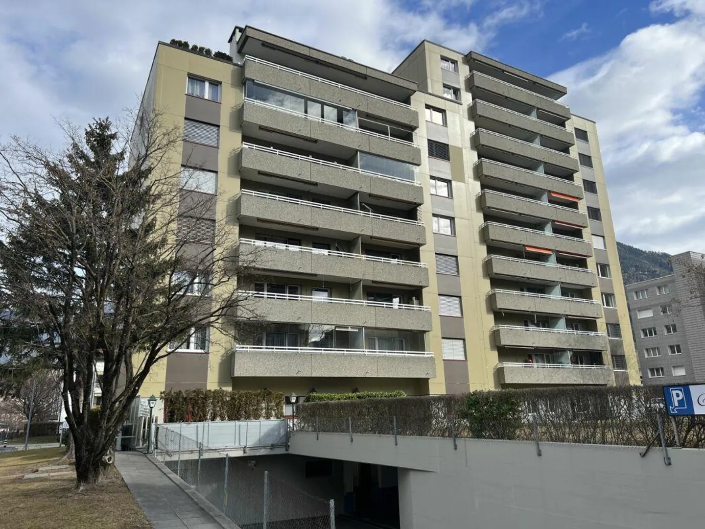 Ristorante di quartiere con spazi di stoccaggio e garage sotterraneo esclusivo con 1... - Foto 7 di 7