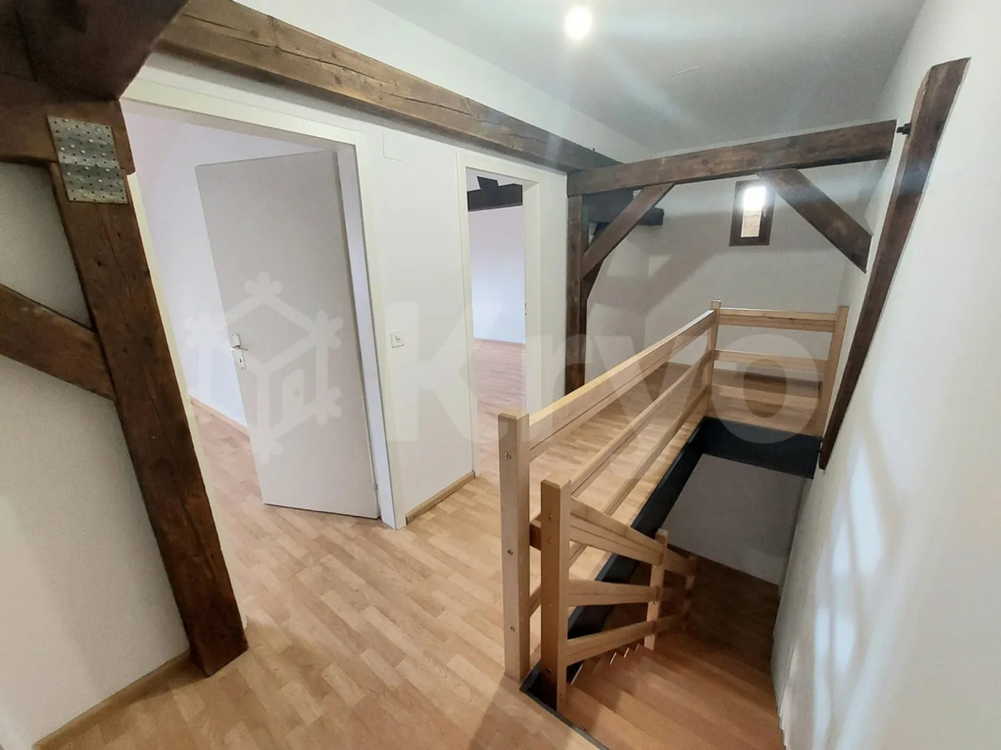 SCHÖNE 3.5-ZIMMER-DUPLEX-WOHNUNG MIT CHARME - Foto 9 von 9