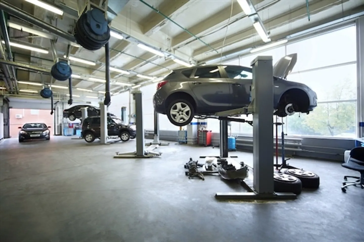 WALLIS-SION MERAVIGLIOSO GARAGE DA ASSUMERE - Foto 1 di 1