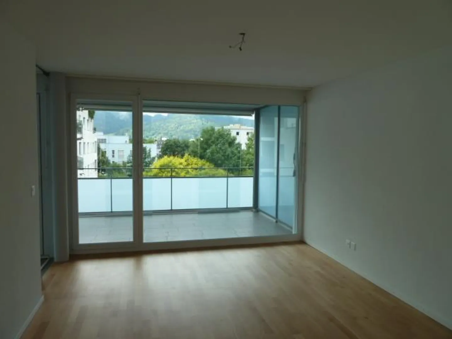 Modernes 2.5-Zimmer-Apartment - Foto 5 von 6