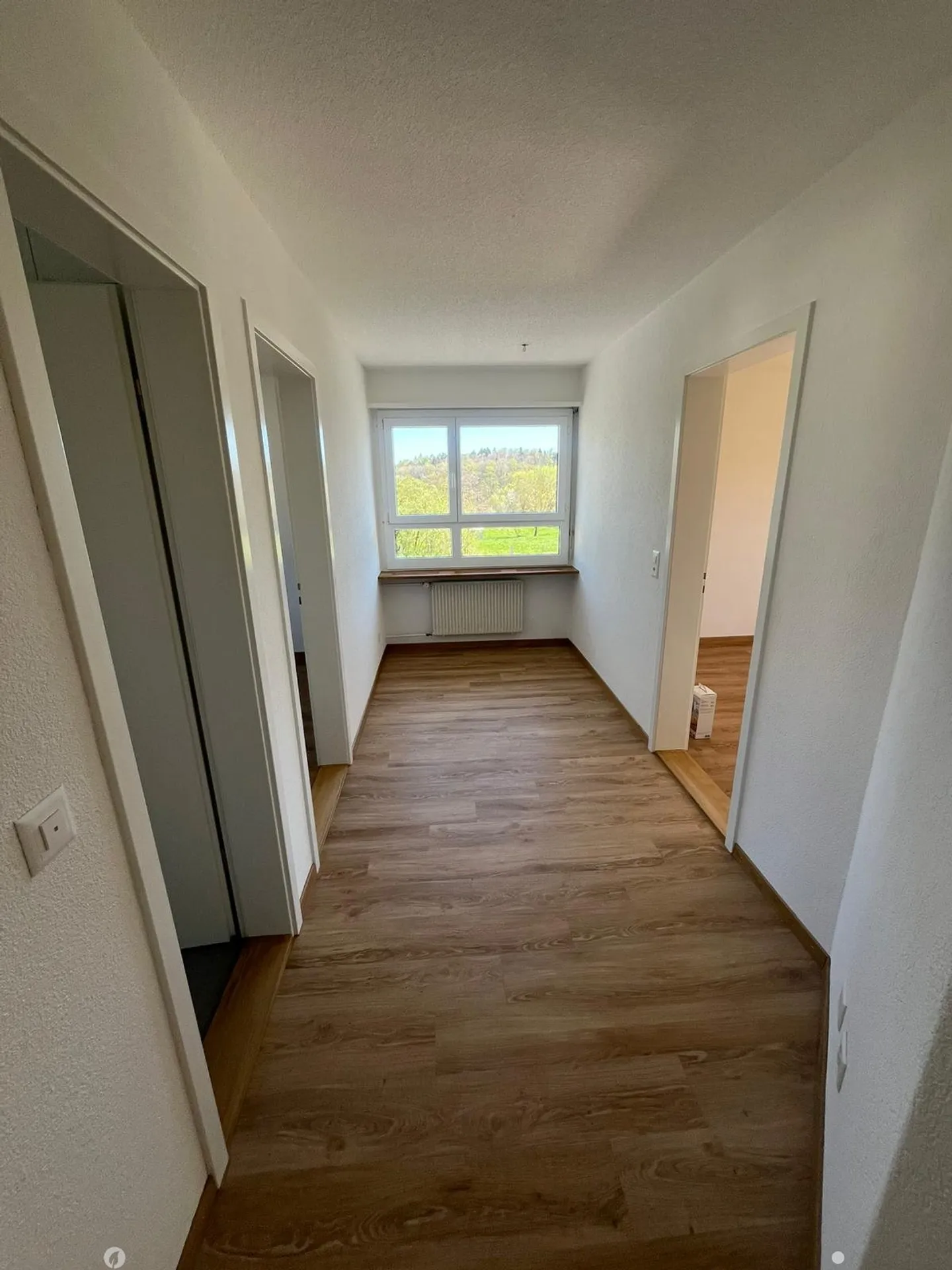 Appartamento affascinante 3.5 locali con balcone a Biel/Bienne - Foto 3 di 13