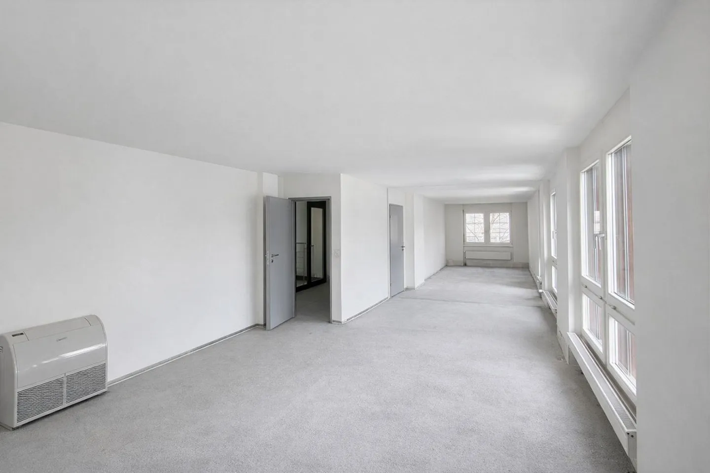 Exciting and bright office space in the center of Affoltern - 149 m2! - Photo 9 of 13