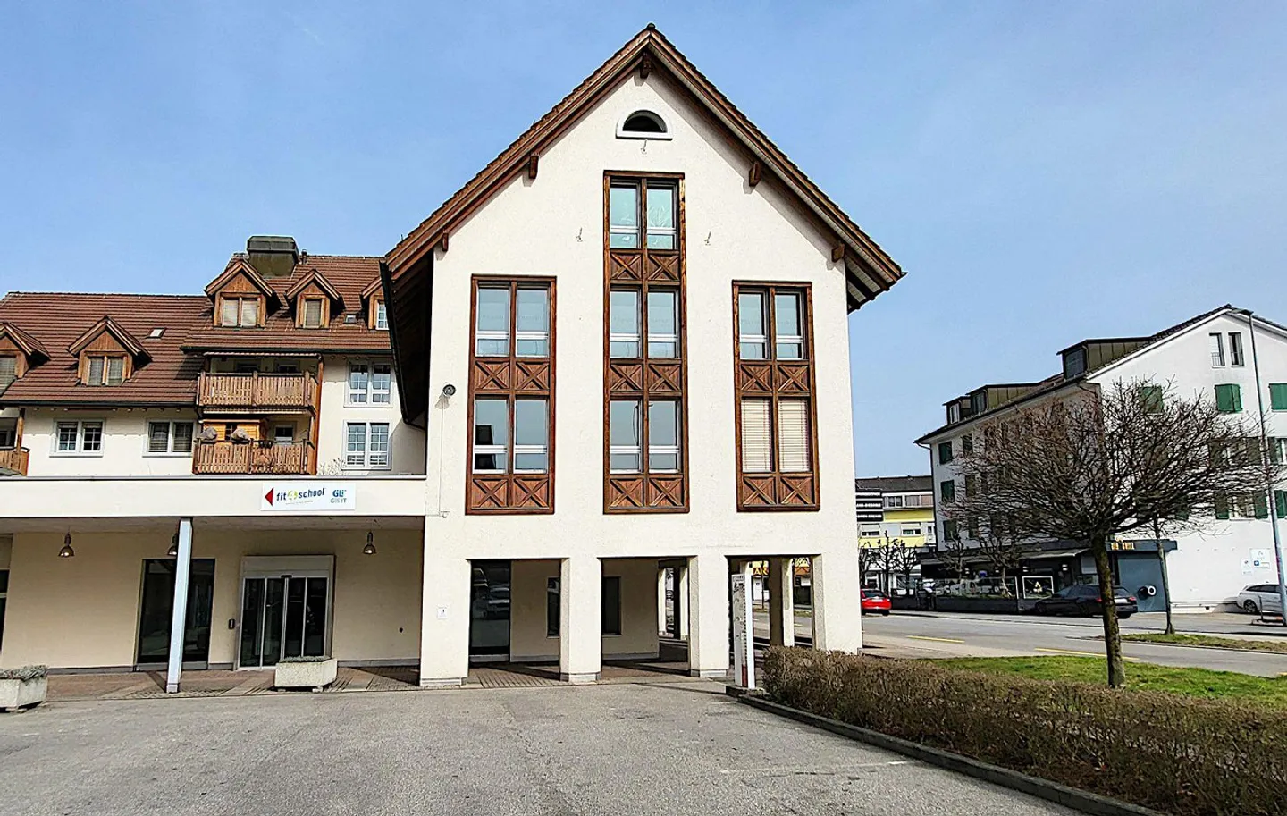 Exciting and bright office space in the center of Affoltern - 149 m2! - Photo 12 of 13