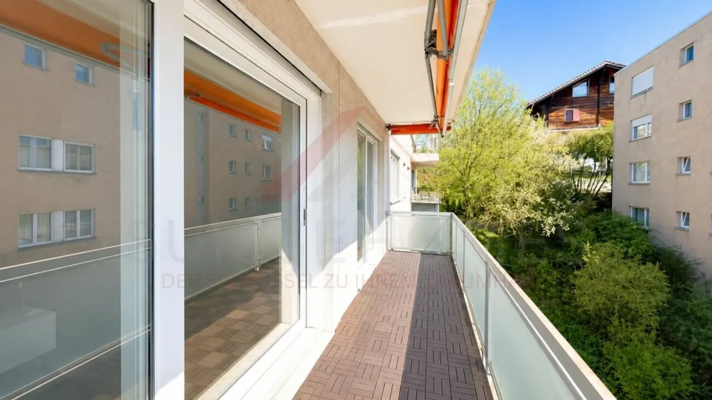 5.5 pièces pour CHF 830'000.- | modernisé, ascenseur & prêt à emménager - Photo 7 sur 17