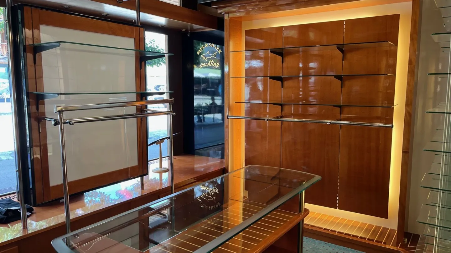 Spazi commerciali nel centro di Montana - Foto 8 di 11