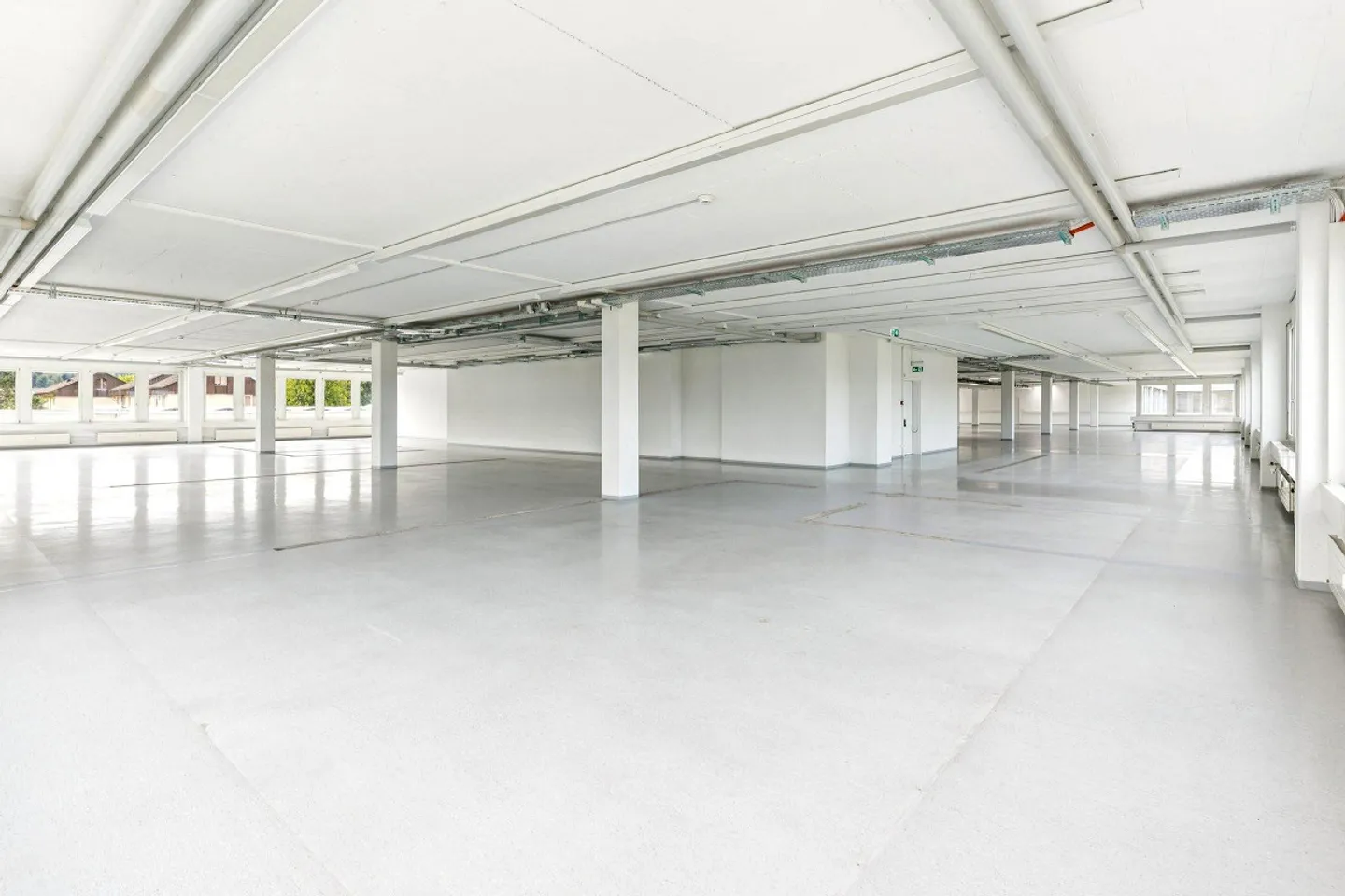 Vielseitige Gewerbefläche - Foto 8 von 10