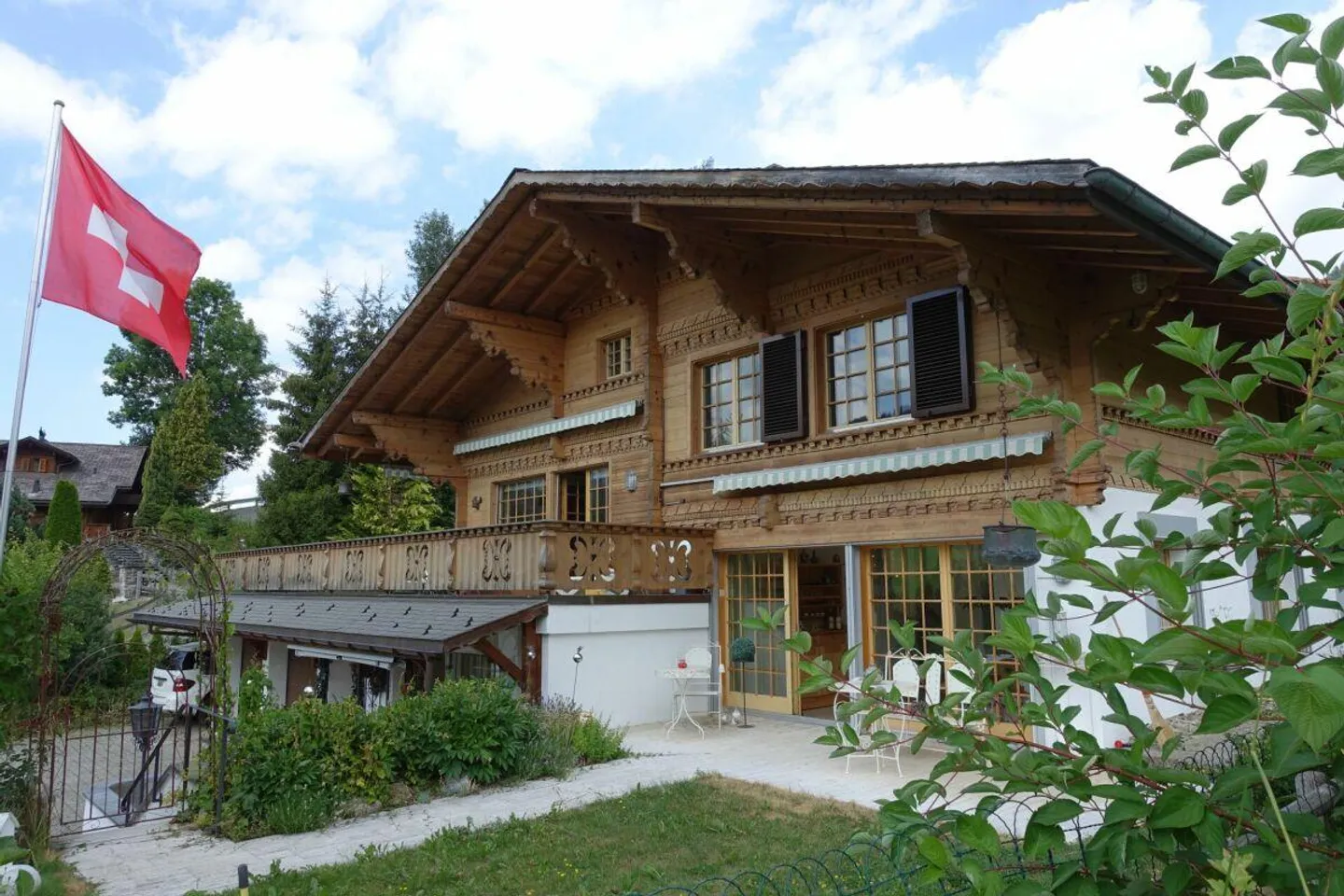 Exklusives Chalet in Saanen-Gstaad - Foto 2 von 6