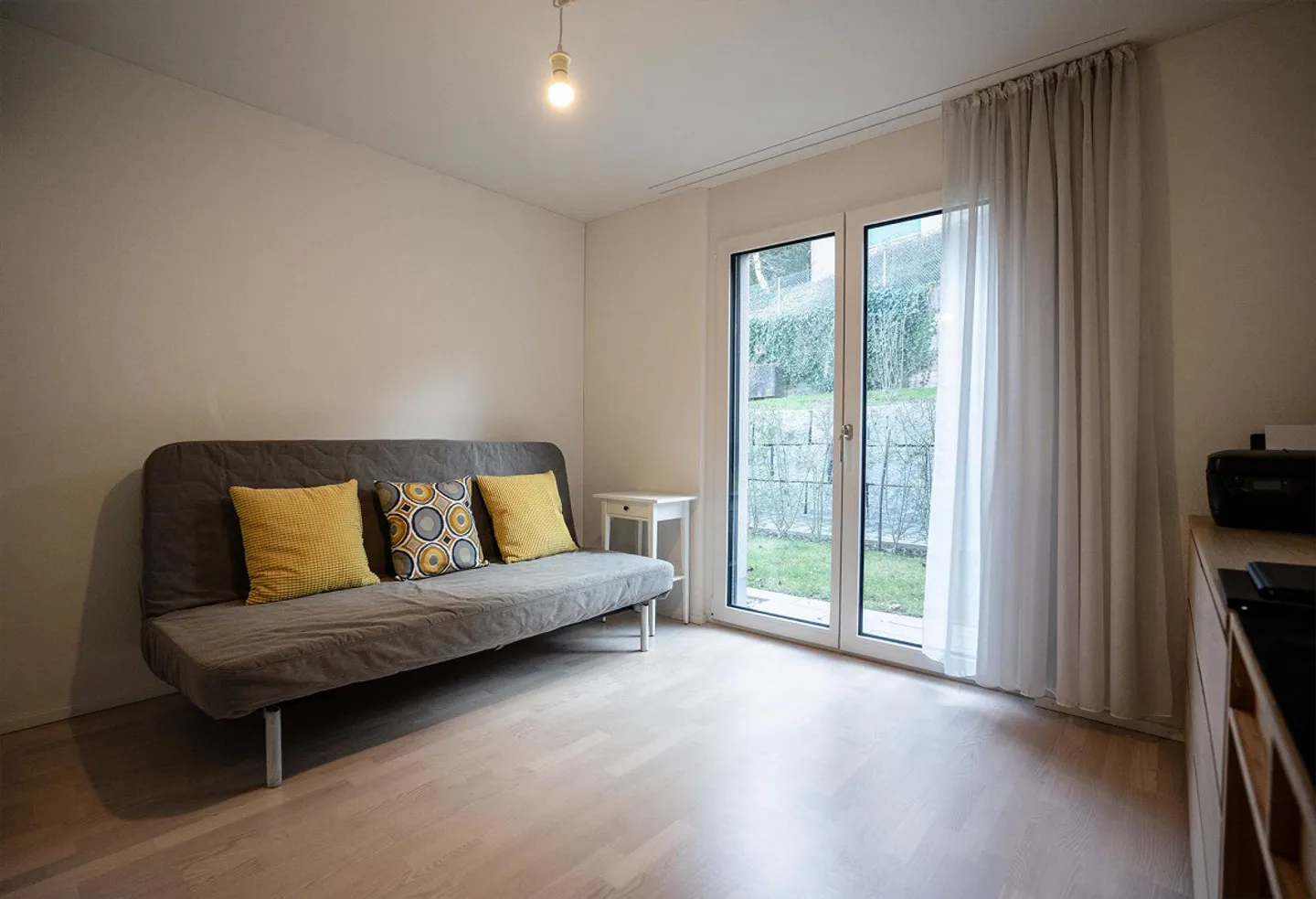 Modern 3.5-room apartment with winter garden and terrace - Photo 12 of 16