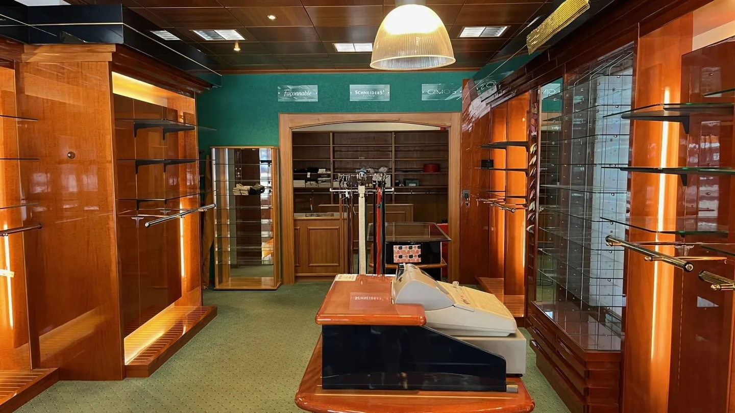 Spazi commerciali nel centro di Montana - Foto 9 di 11