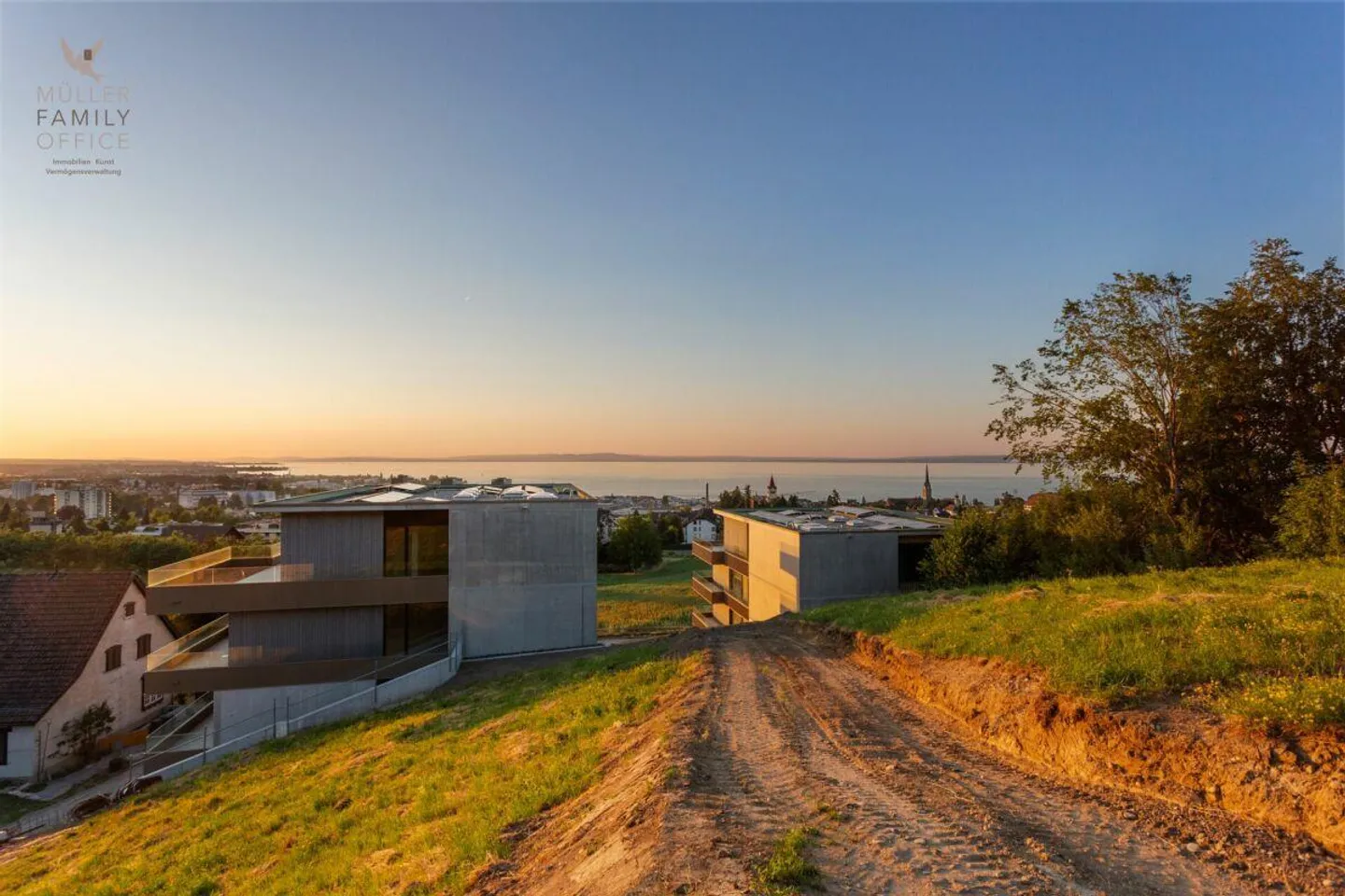 Terreno edificabile esclusivo (4'192 m2) con vista mozzafiato su ... - Foto 10 di 13