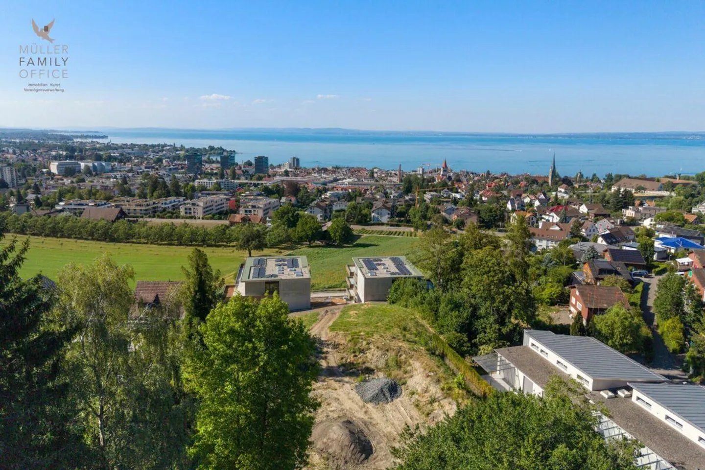 Terreno edificabile esclusivo (4'192 m2) con vista mozzafiato su ... - Foto 11 di 13