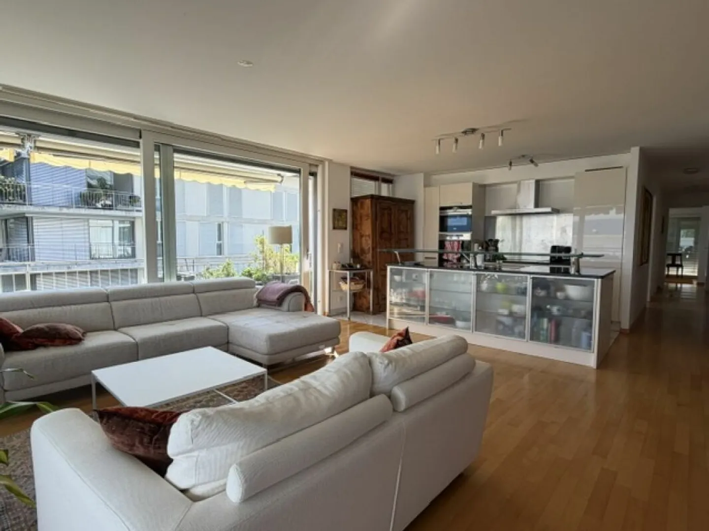Appartamento Incantevole con Vista Lago - Foto 4 di 10