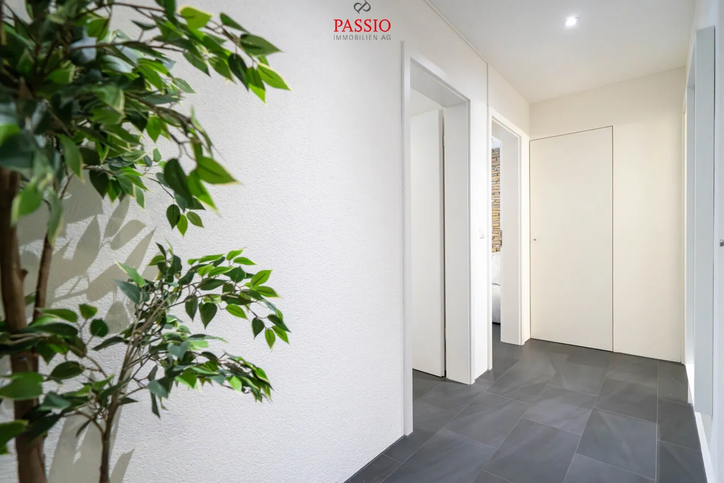 Modernes 5-Zimmer-Reihenmittelhaus mit Dachterrasse und Panoramasicht - Photo 25 of 39