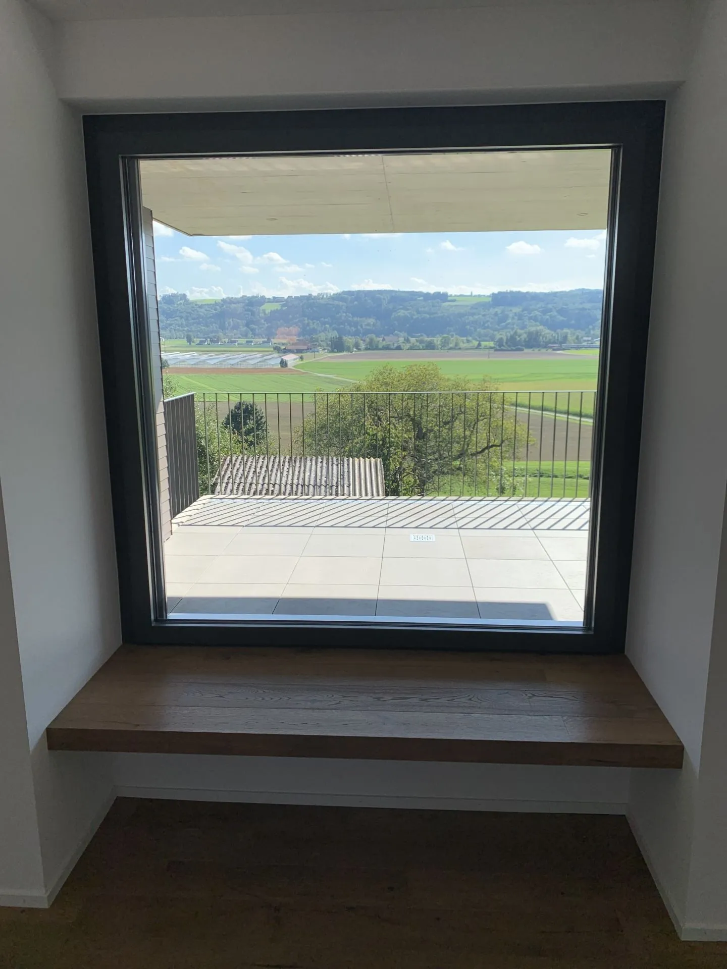 3.5 Zimmer Wohnung mit herrlicher Fernsicht  Kopie - Foto 4 von 12