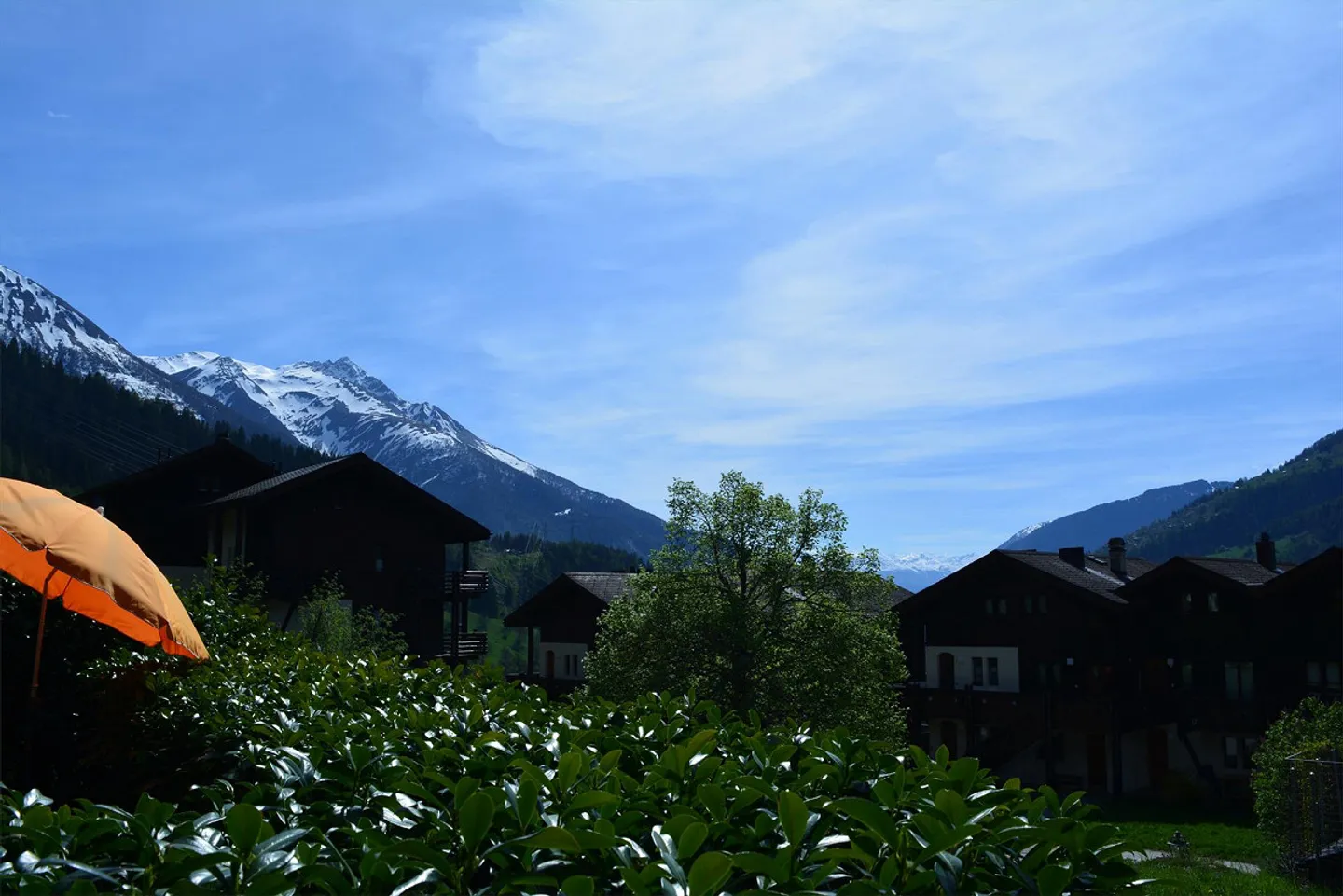 Appartamento amichevole di 2,5 stanze con vista sulle vette delle Alpi vallesane - Foto 7 di 10