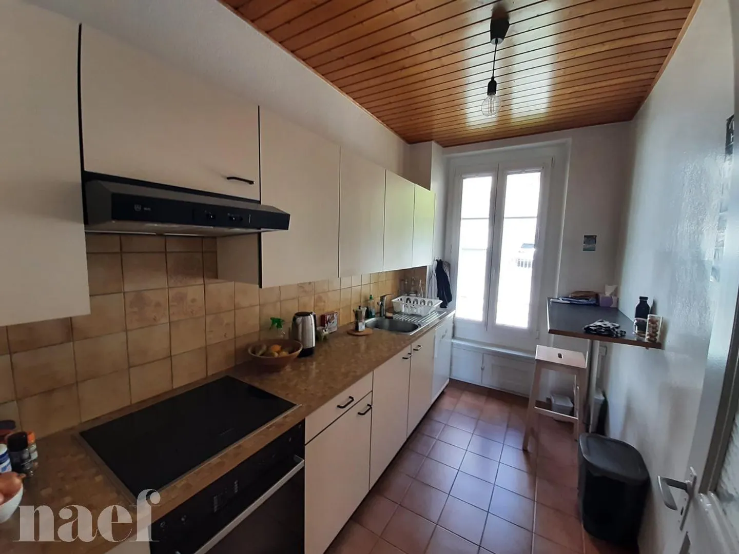 3 Camere con Balcone in un Quartiere Tranquillo - Foto 2 di 11