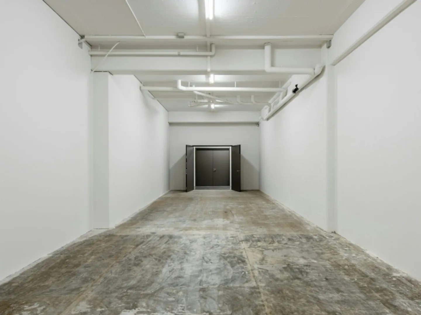 Freshly renovated, bright offices from 60 m² - 250 m² with storage option - Photo 11 of 13