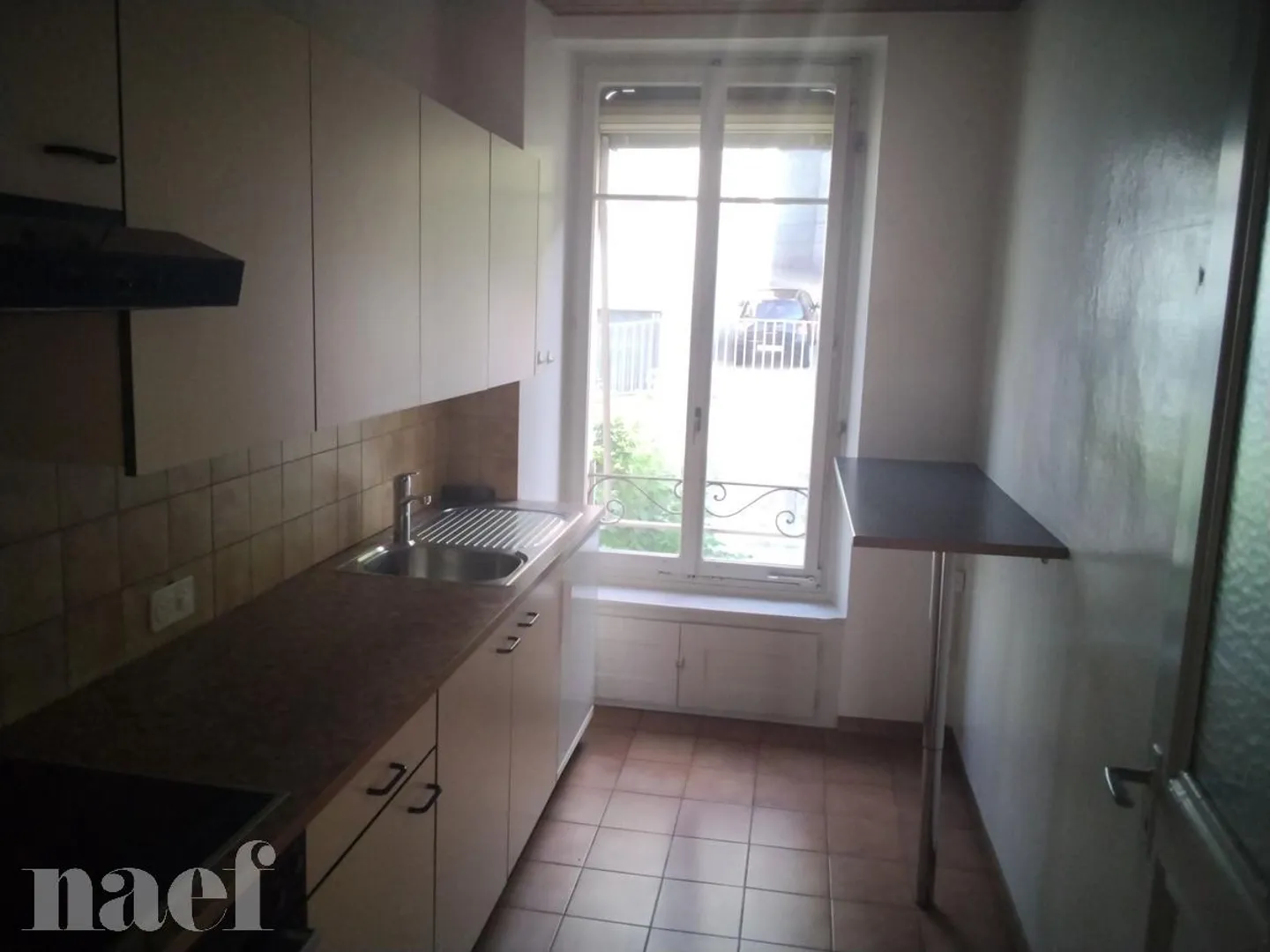 3 Camere con Balcone in un Quartiere Tranquillo - Foto 10 di 11