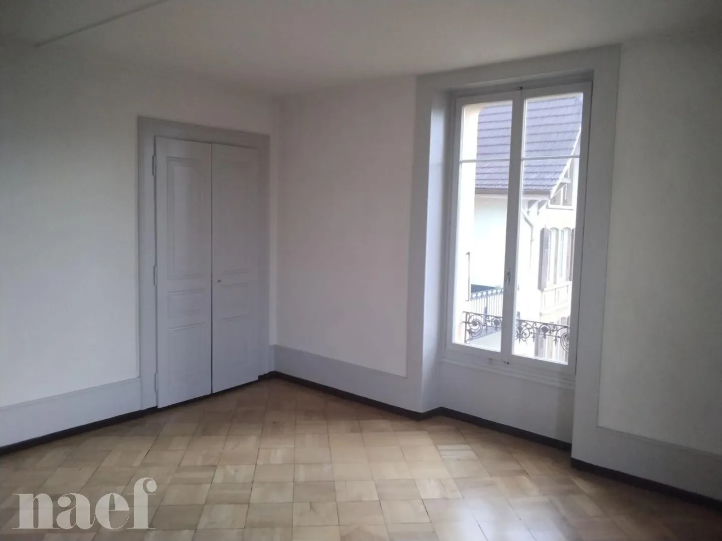 3 Camere con Balcone in un Quartiere Tranquillo - Foto 11 di 11