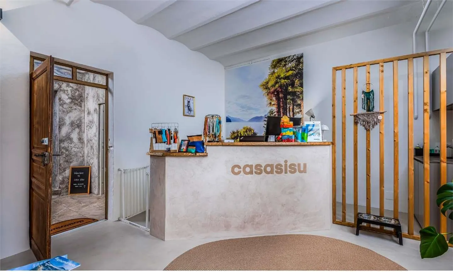 BOUTIQUE HOTEL - REAL ESTATE INVESTMENT OPPORTUNITY - Photo 1 of 13