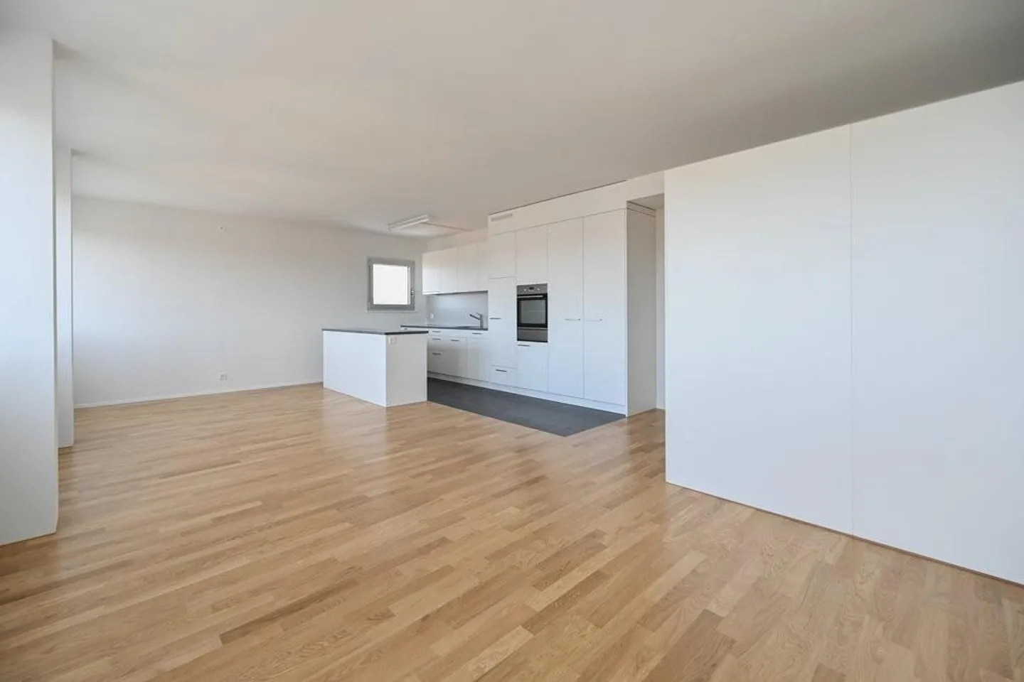 Appartement moderne de 2,5 pièces avec vue - Photo 3 sur 7