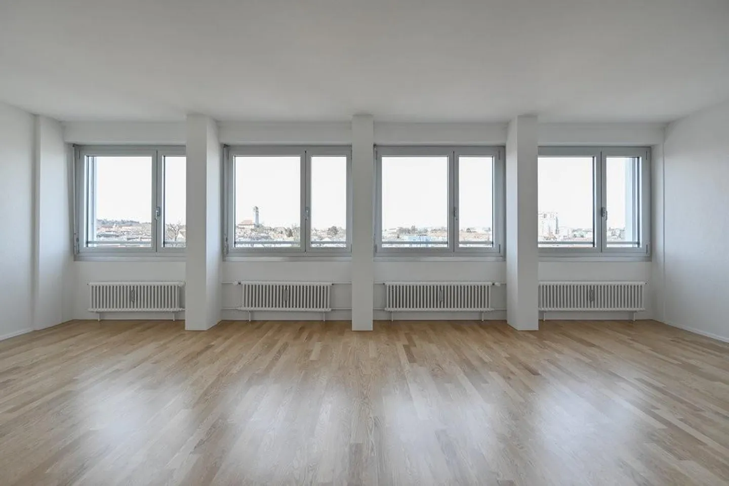Appartement moderne de 2,5 pièces avec vue - Photo 4 sur 7
