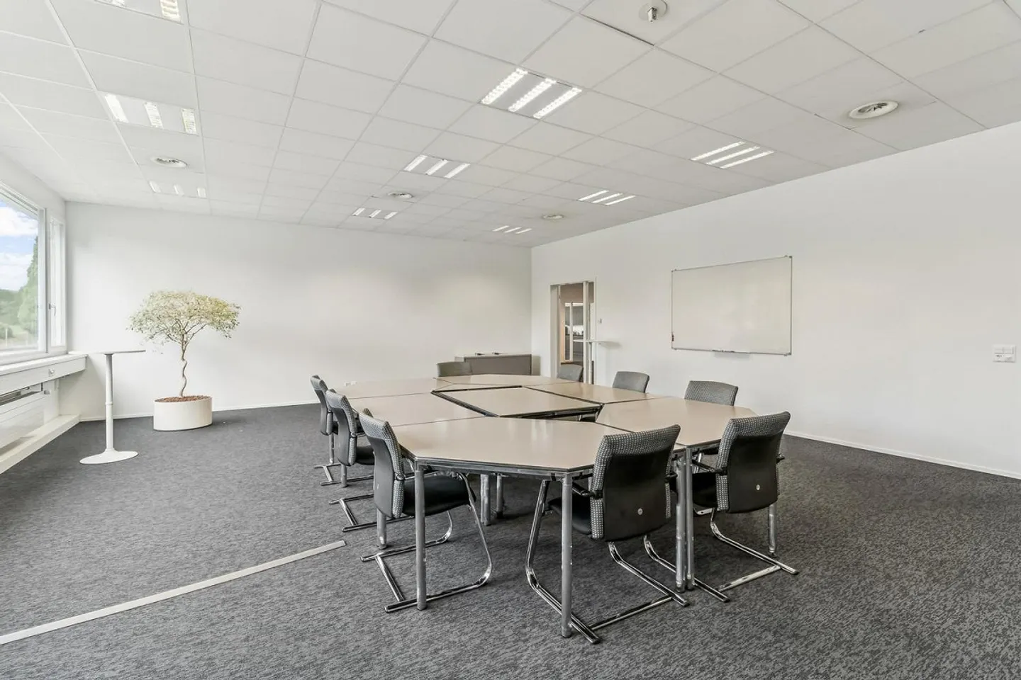 Attraktive Bürofläche in Villmergen - Foto 8 von 13
