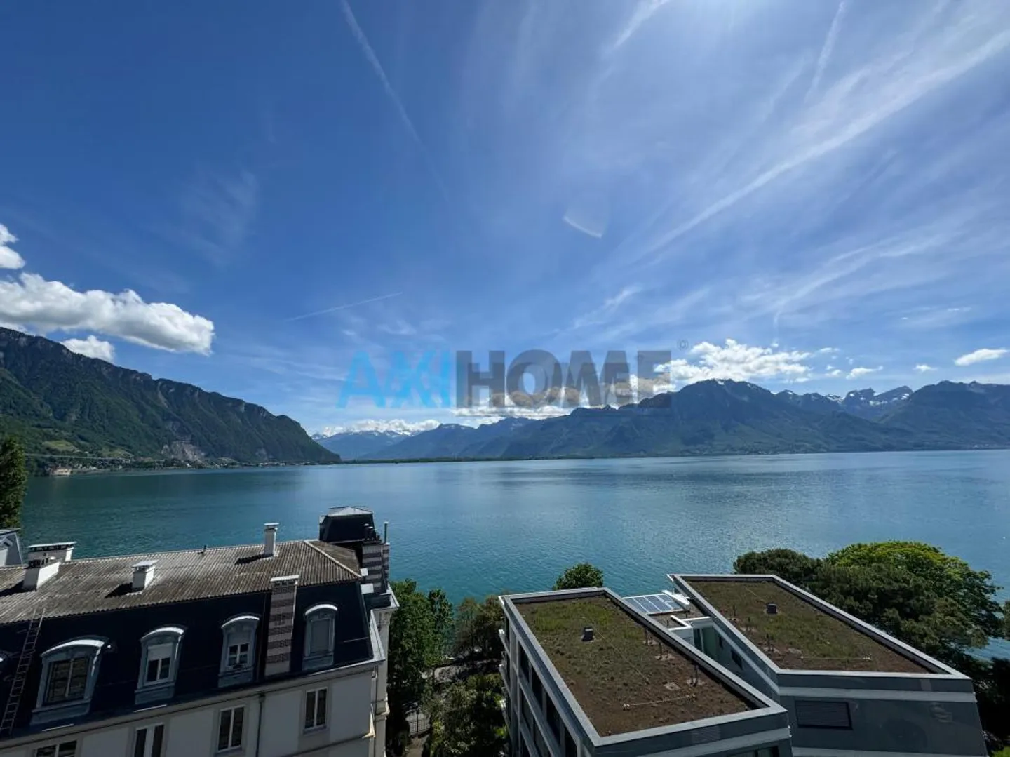 Sur les quais de Montreux, au centre-ville - Photo 13 sur 13