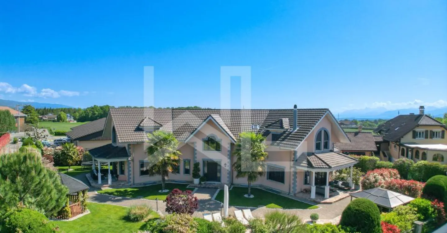 Family Property Near Geneva and International Schools - Photo 1 of 12