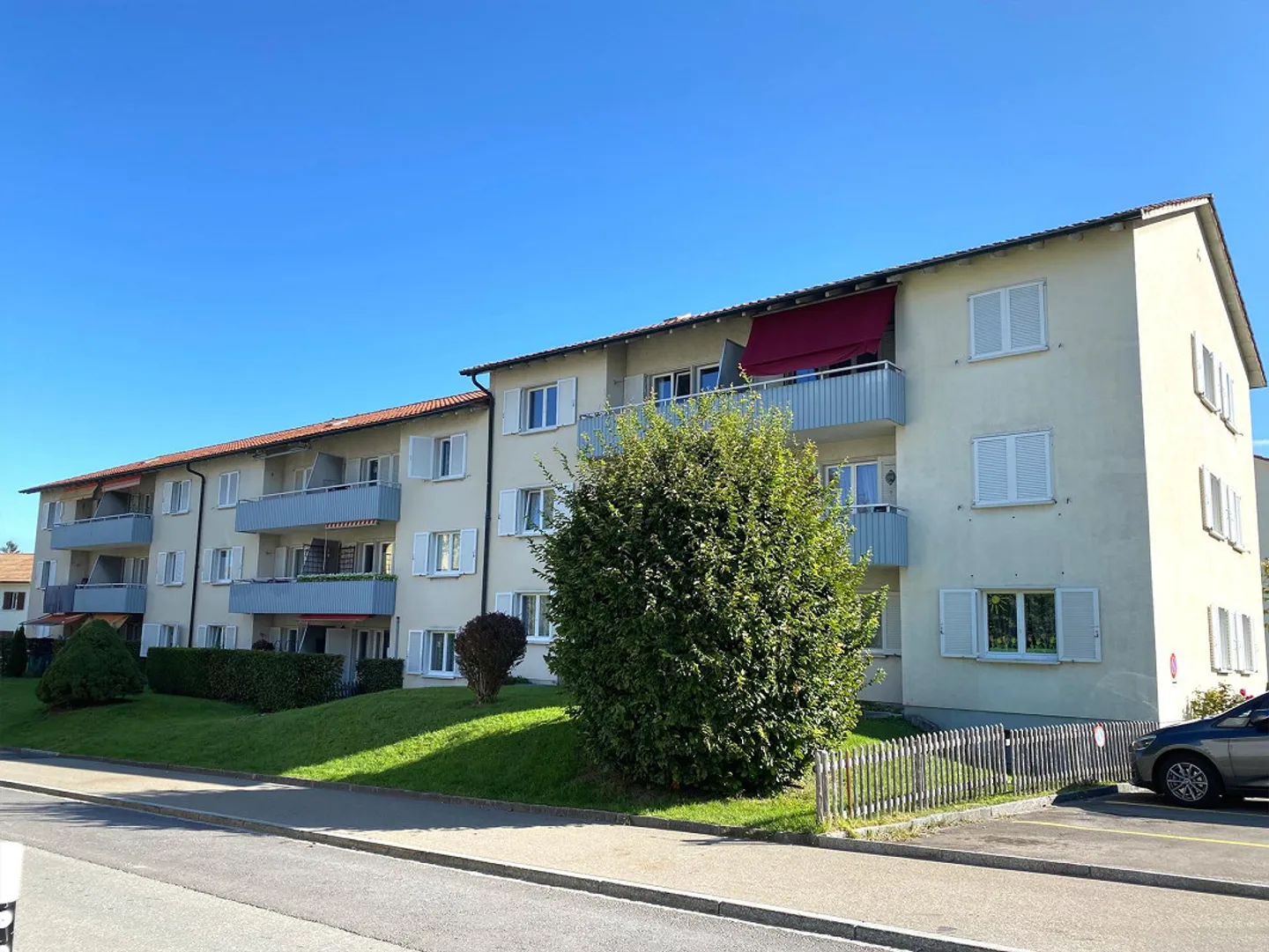 Appartement de 3.0 pièces situé au centre, proche de la nature - Photo 1 sur 7