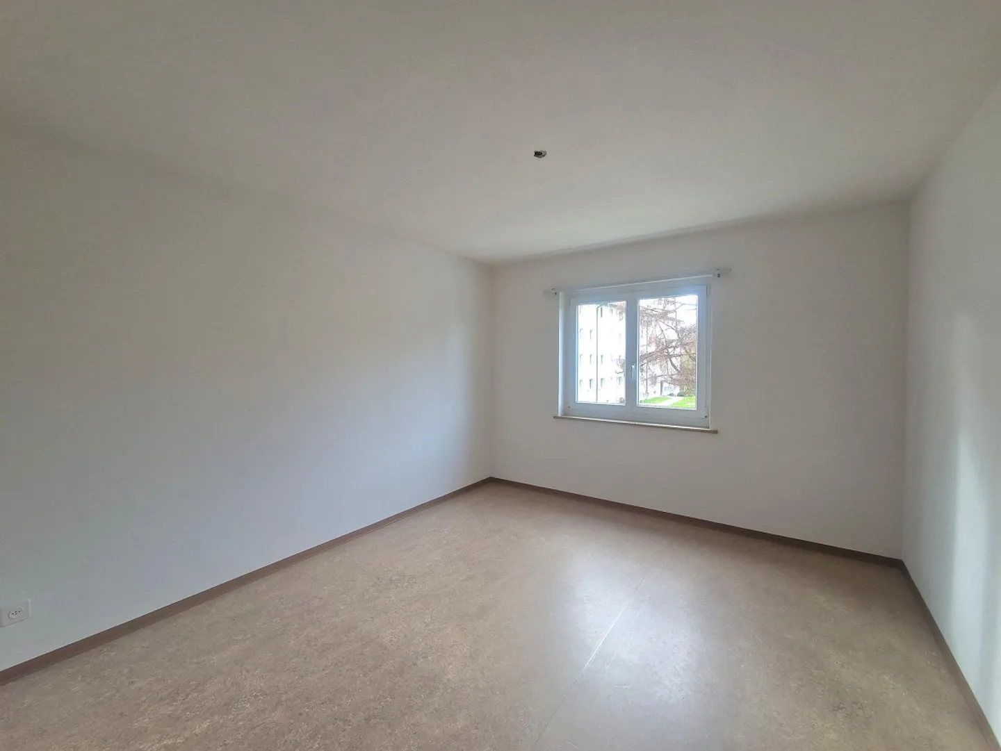 Appartement de 3.0 pièces situé au centre, proche de la nature - Photo 4 sur 7