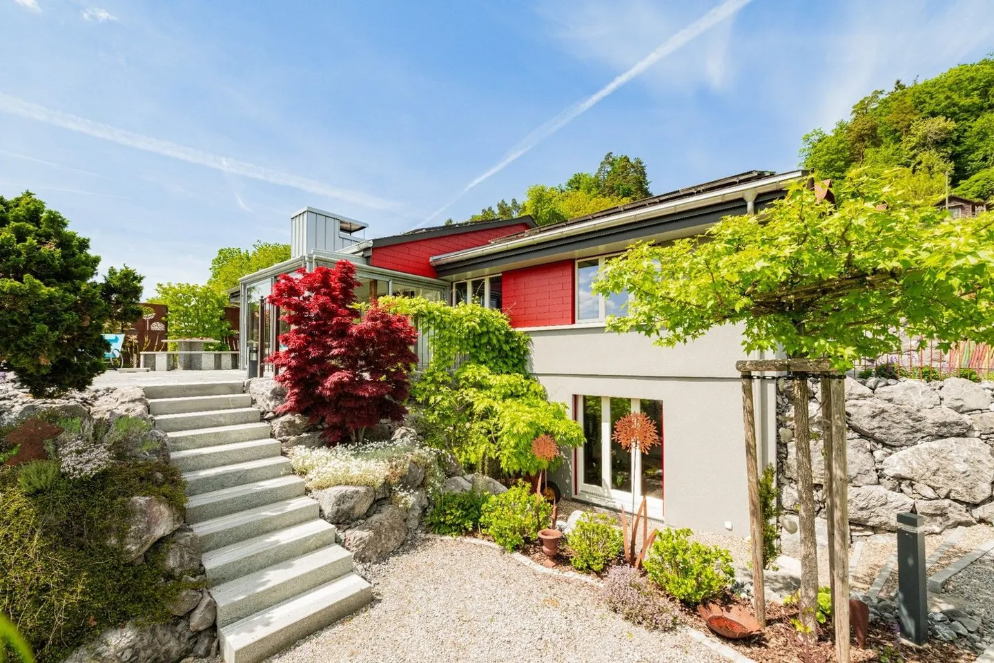 Paradis de jardin avec vue et espace pour vos propres idées - Photo 1 sur 7