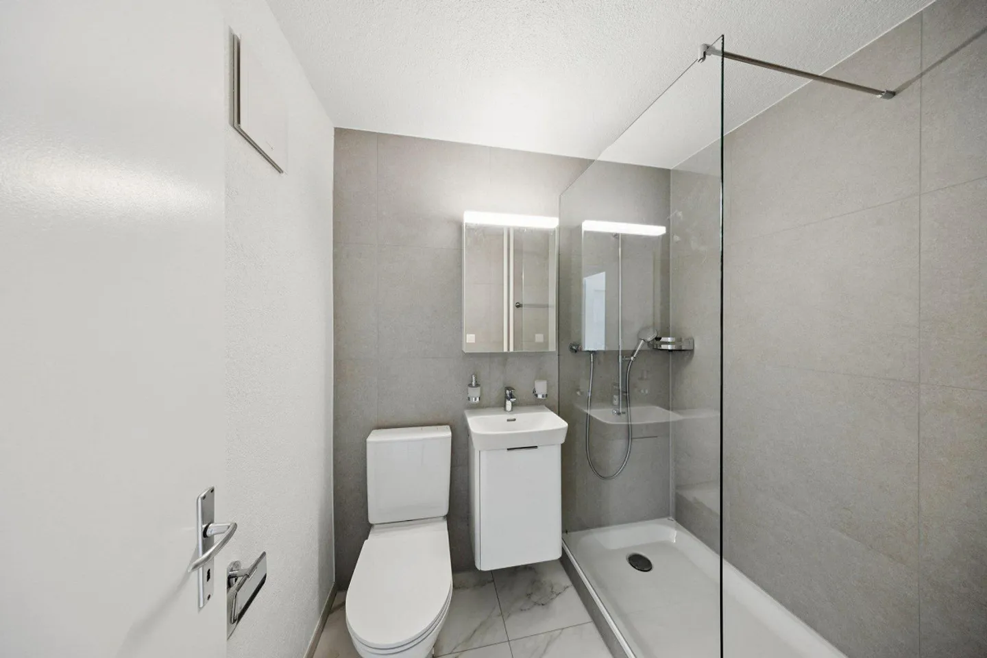 Your apartment search ends here! - Photo 3 of 5