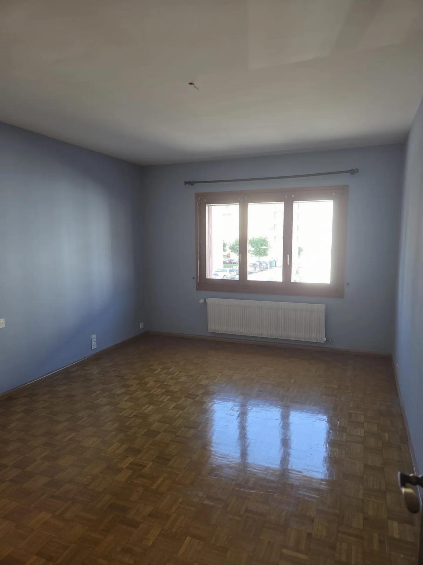 Appartamento luminoso 4.5 stanze - Foto 4 di 9