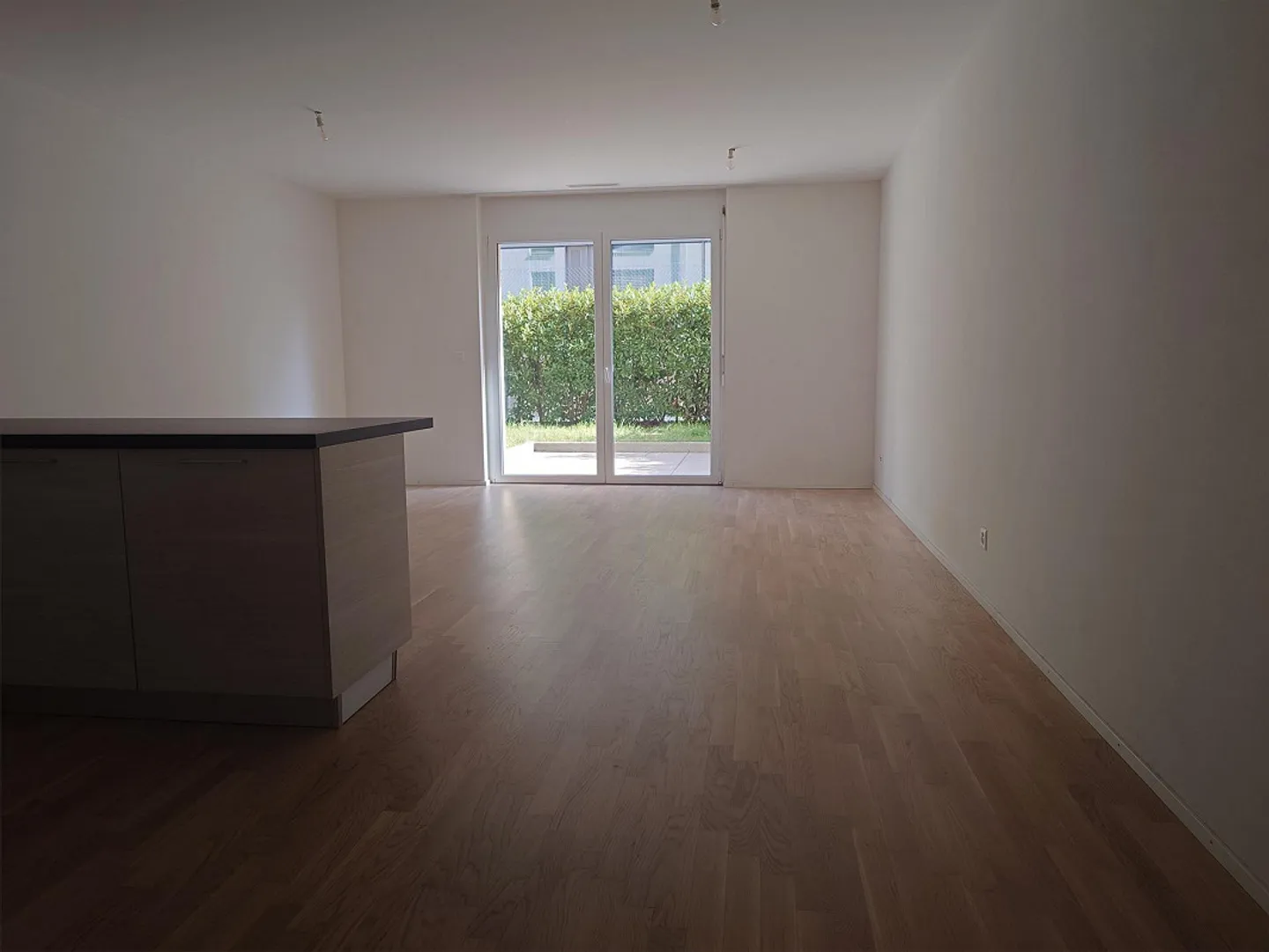 Charming Studio Apartment - Photo 1 of 3