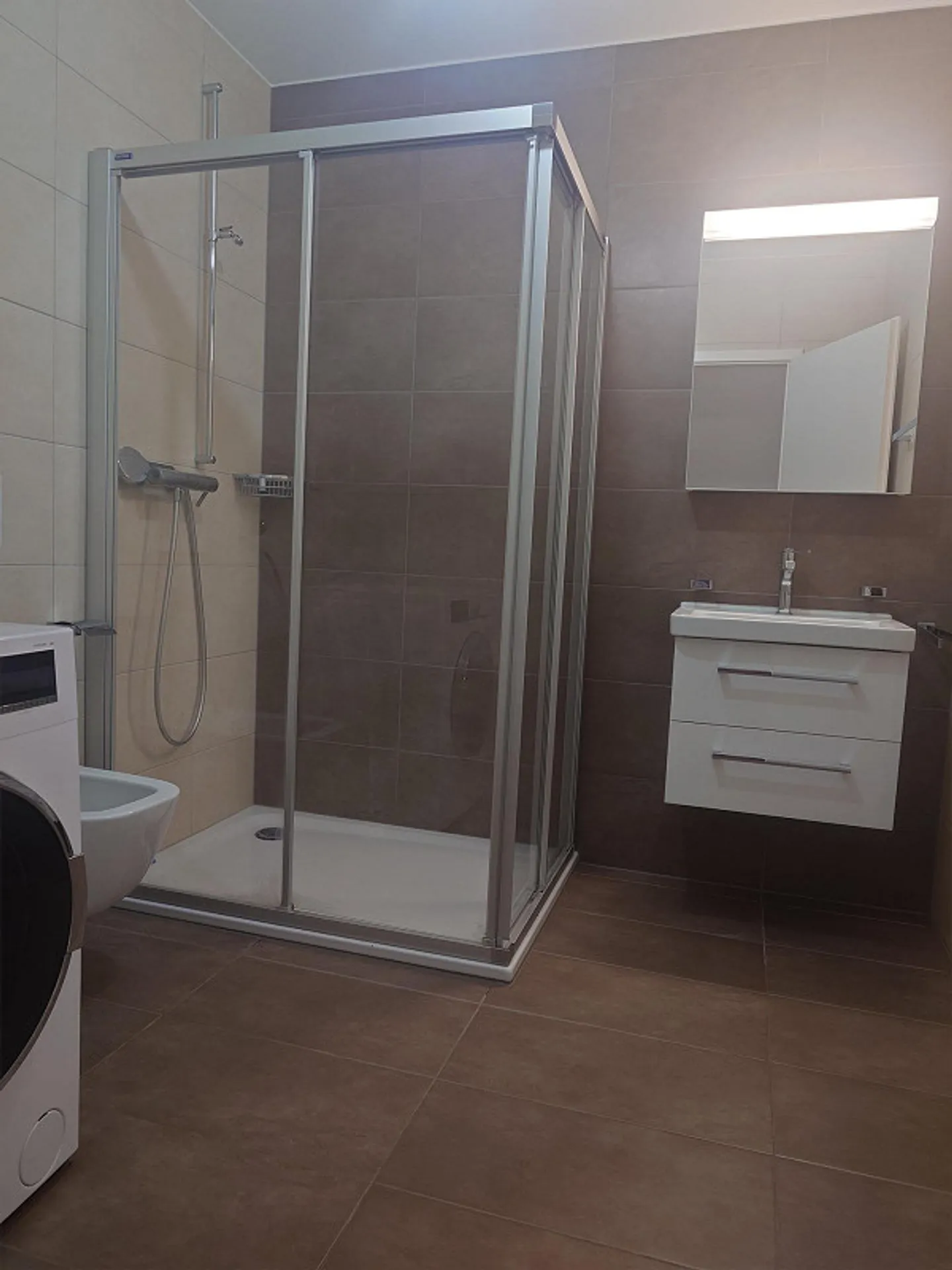 Charming Studio Apartment - Photo 3 of 3