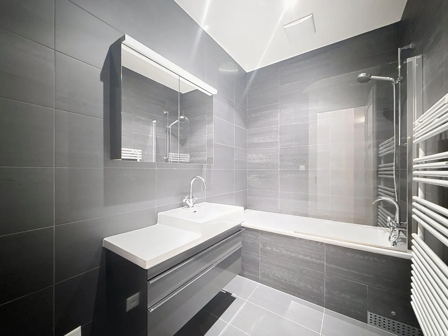 Appartamento in affitto - Foto 9 di 9