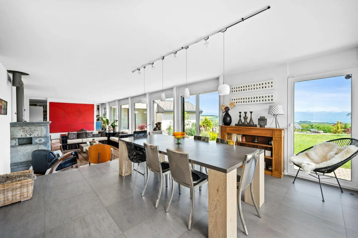 Maison de campagne contemporaine avec vue sur le lac et les Alpes - Photo 6 sur 13